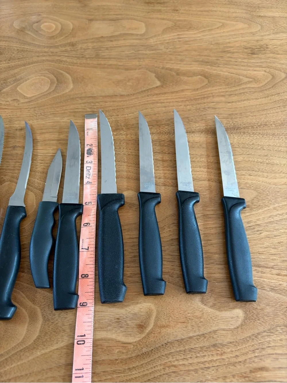 9 knives